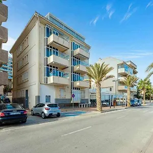 https://apartamento-en-primera-linea-de-fuengirola.1costadelsol.com